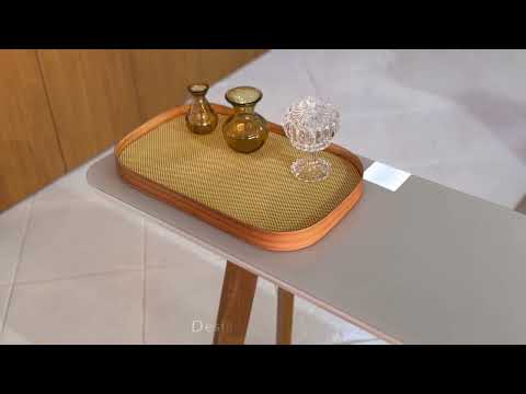 Video thumbnail of Aparador Munique Madeira e Vidro Mobillare