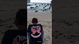 Download lagu Story WA Reggae Holiday Holiday Touring CB JayengRono Pantai Watu Karung Pacitan #shorts mp3