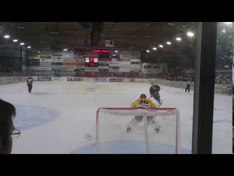 1815.ch - Testspiel 2016 - EHC Visp - SC Bern - Verschossener Penalty