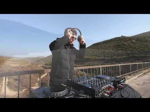 Rosaluna Presents High Note Radio with Luke Garcia Live from Ávila, Spain