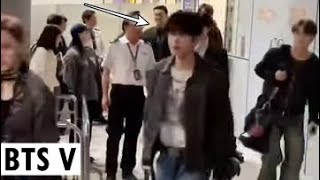 Download lagu BTS' V Secretly Recorded — His True Destination Shocks Fans? mp3 Download lagu BTS' V Secretly Recorded — His True Destination Shocks Fans? mp3