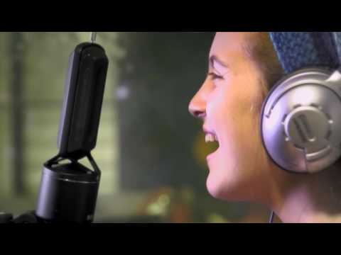 יונינה- אהבה (קליפ אולפן) ~ (Yonina- Ahava (Music Video