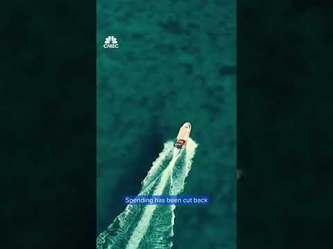 Saudi Arabia’s PIF nears $1 trillion AUM