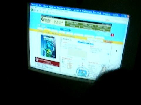 Danya matando "moscas"