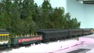 preview picture of video 'West Island Model Railroad Club (Hicksville, NY)-First Official Run'