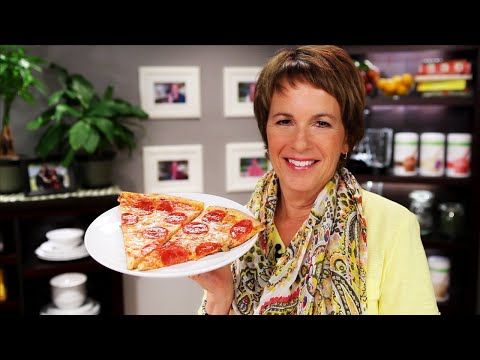 Two Slices of Pepperoni Pizza: How Bad Can it Really be? | Herbalife Nutrition