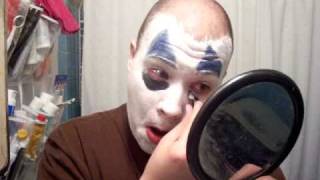 Horrorween Fun: Shivers The Clown Part 3: Preparing The Eyes