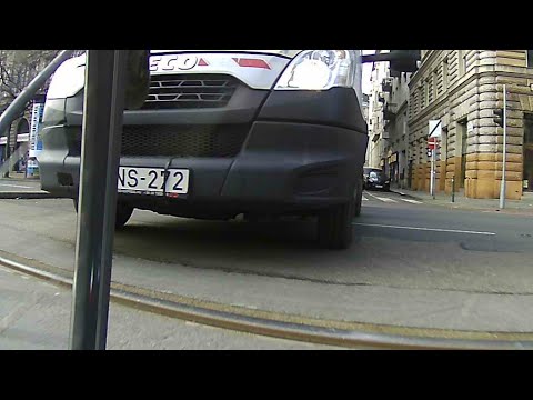 MNS-272 Mit fog mesélni a haveroknak sörözés közben? - What story is he going to tell in the pub?