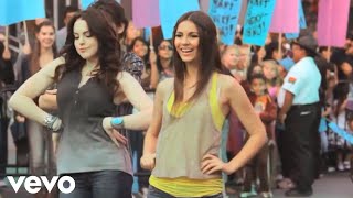 Victorious Cast &amp; Victoria Justice &quot;All I Want Is Everything&quot; Flash mob