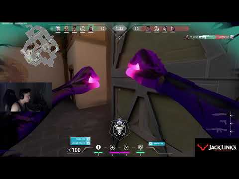 Envy Victor: "You saw that ?"