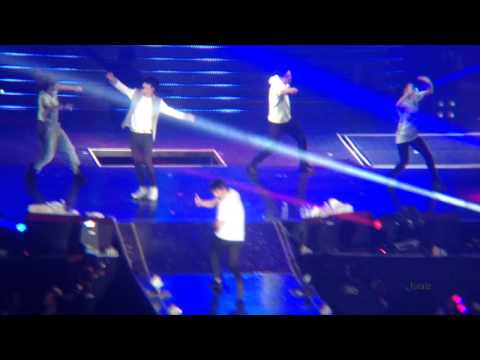 [Fancam] 141213 2PM [Taecyeon& Junho] & GOT7 [JB & Jr.] - Bounce @JYPN in BKK 2014