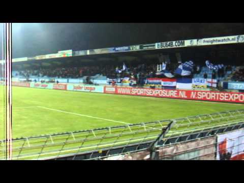 FC Eindhoven - MVV Maastricht 18.02.11 (teams entrance)