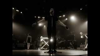 Estoy Tan Cansado/Moenia