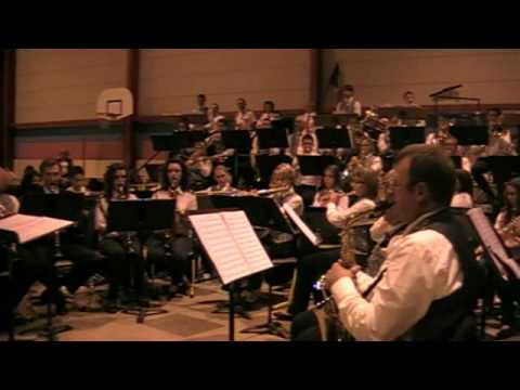 Banda "LE CONTRADE" di Stroncone & Harmonie Municipale de Voves - Cossack Folk Dances