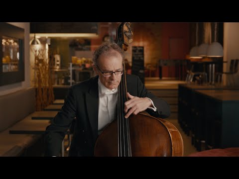 Gemeinsame Sache – Manfred Rössl im Numa