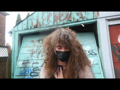 Video thumbnail for Relax and Borrow a Human Body
