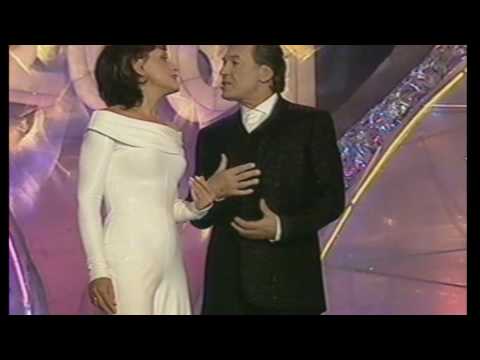 Karel Gott & Petra Janů - Čas růží [Delilah] (2000)