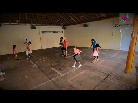 SON JUEGOS "PAC MAN GIGANTE"