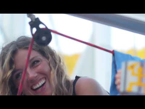 download lagu mp3 mp4 Beblue Sailing, download lagu Beblue Sailing gratis, unduh video klip Beblue Sailing