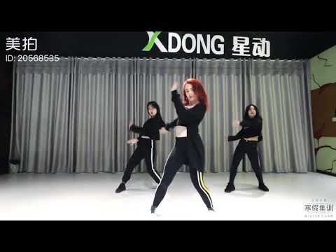 《Plastics》Sakehands