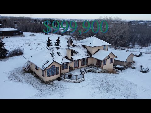 Tour a GORGEOUS $999,900 Home just south of Calgary!