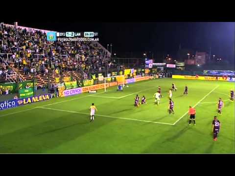 Reventó el travesaño. Defensa 1 - Lanús 2. Fecha 12. Torneo Primera División 2014. FPT.