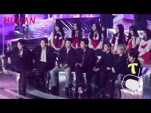 171202 EXO, GFriend, Wanna One - TWICE "LIKEY" Reaction [All] Fancam (2017 Melon music awards),