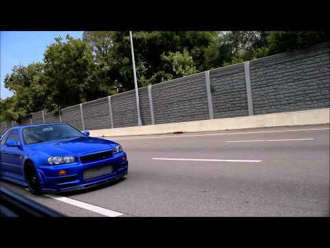 Nissan Skyline R34 V-Spec II fly by
