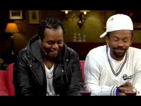 Asbjørn Brekke Show ft. Madcon - Krumkaker og Negerboller [Må Se]