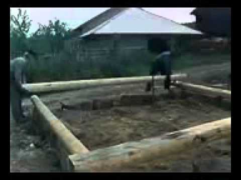 Traditional Finnish Log House Building Process 35