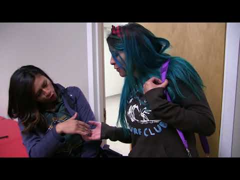 Is Everything As It Seems With The Sea Stars? - Ashley Vox & Delmi Exo