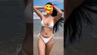 原幹恵ちゃん並みに豊かに実った爆乳モデルのビキニ姿を堪能せよ！