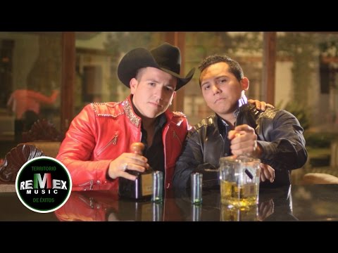 La Trakalosa de Monterrey - Adicto a la tristeza ft. Pancho Uresti (Video Oficial)