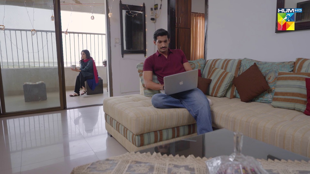 Saifi Puri Raat Bahir Rehta Hai Aur Din Bhar Sota Hai..! #BombayTailors #humtv