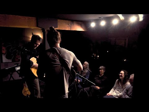 Jenner Fox & Jeremy Elliott with Peter Fox video