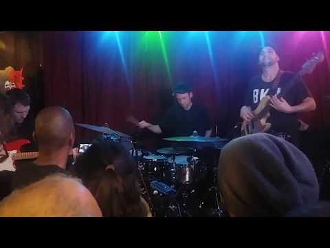 Richard Spaven Trio -  Hip-Hop Medley - Live @ Jazz Re:freshed