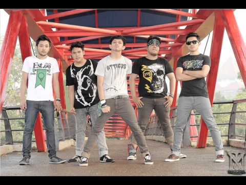 Noise Addict - Menanti Pagi di Kramatjati.wmv