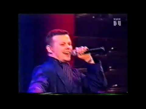 Den gale pose -flere ho's  - grammy optræden live