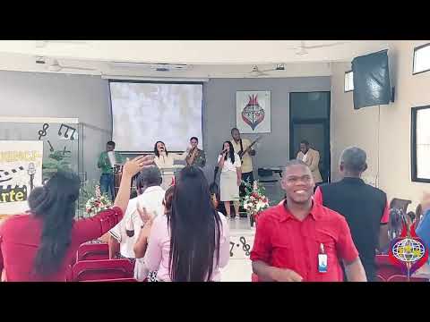 LOAMMI FELIZ; ESTE MONTE ES MÍO