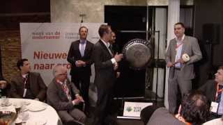 Gongslag tijdens Week van de Ondernemer 2013 in Beatrixtheater Utrecht