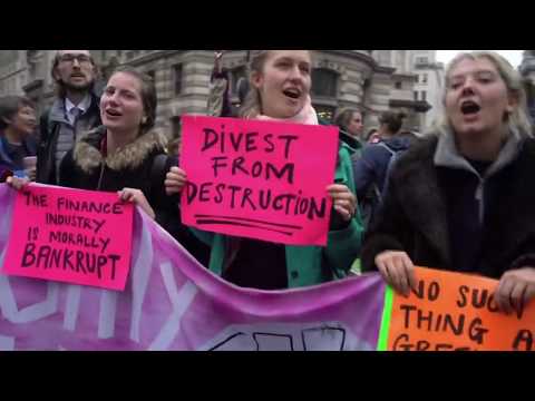 Extinction Rebellion Oct. Rebellion'19 (song carriers are awesome)