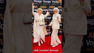 Agnetha Fältskog and Anni Frid Lyngstad dancing on the red carpet #abba #nostalgia #nostalgic