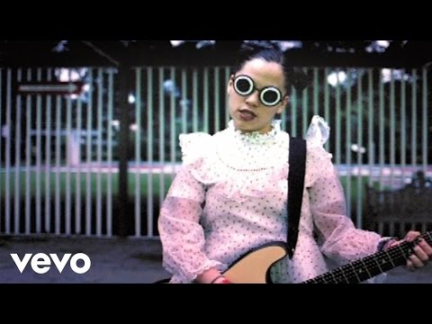 Natalia Lafourcade - En el 2000 ((2da Version) (Video))