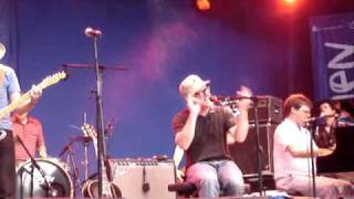 Lambchop - Give It (live at Stimmen Festival, Riehen)