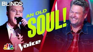 Austin Montgomery Sounds Like Elvis on Hank Williams&#39; &quot;I Can&#39;t Help It&quot; | Voice Blind Auditions 2022