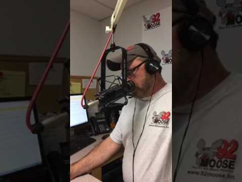 Emotional Dedication During 92 Moose Requestathon 2017