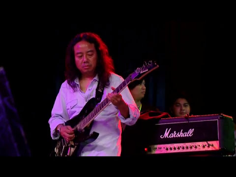 Zaw Win Htut: ဇော်ဝင်းထွဋ် − ခြောက်ခမ်းသွားတဲ့ အိပ်မက်မြစ် (Full HD)