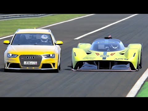 Aston Martin Valkyrie AMR Pro vs Audi RS4 Avant 2500 HP - Drag Race 20 KM