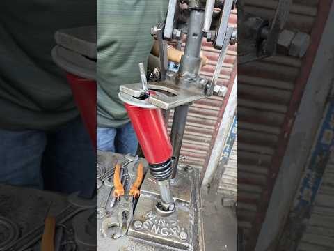 Hero Hf Deluxe Red Cap With Spring Rear Shock Absorber  #youtube #viral #automobile #trending