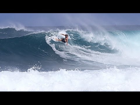 Big Haleiwa Hawaii G.Colapinto, W.Carmichael, S&J.Moniz North Shore Surfing Hawaii
